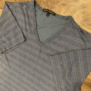 Robert Barakett Pavilion Print V‎ Neck Blue Large Shirt